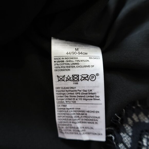 BANANA REPUBLIC Size Medium Sleeveless Black Gray Floral Lace Blouse Top - Picture 9 of 9